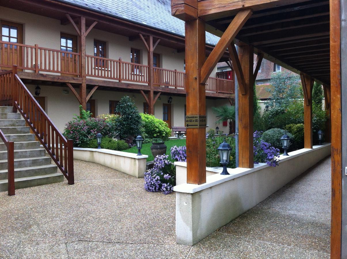 Conches-en-Ouche Hotel De Normandie מראה חיצוני תמונה
