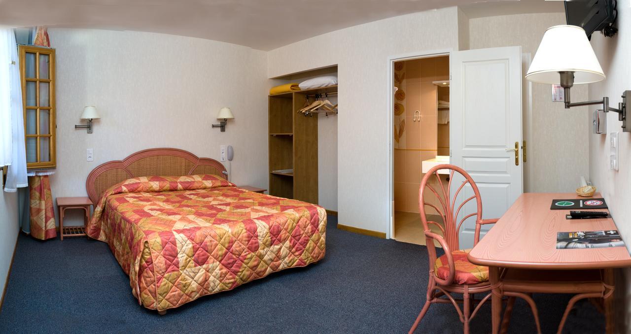 Conches-en-Ouche Hotel De Normandie מראה חיצוני תמונה